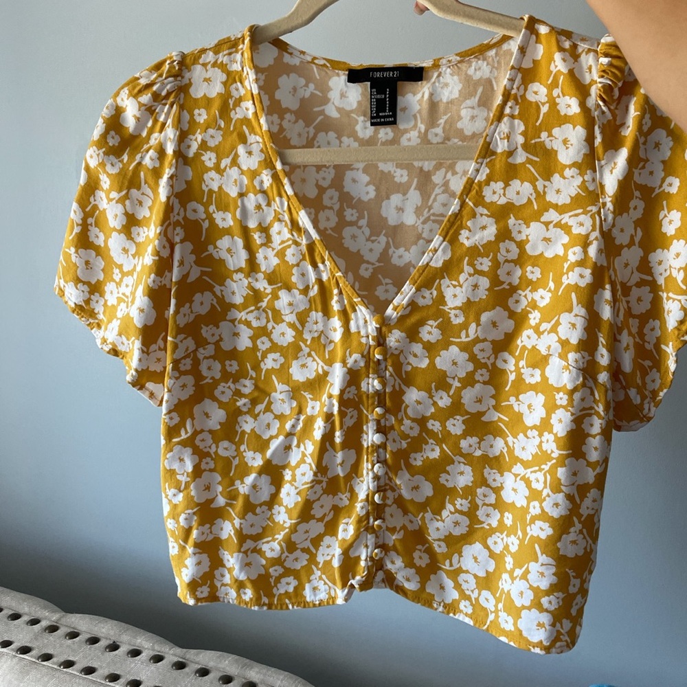 Forever 21 floral top worn once